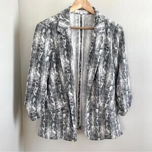 89th + Madison | Women's M, grey/white Python‎ Pattern Blazer